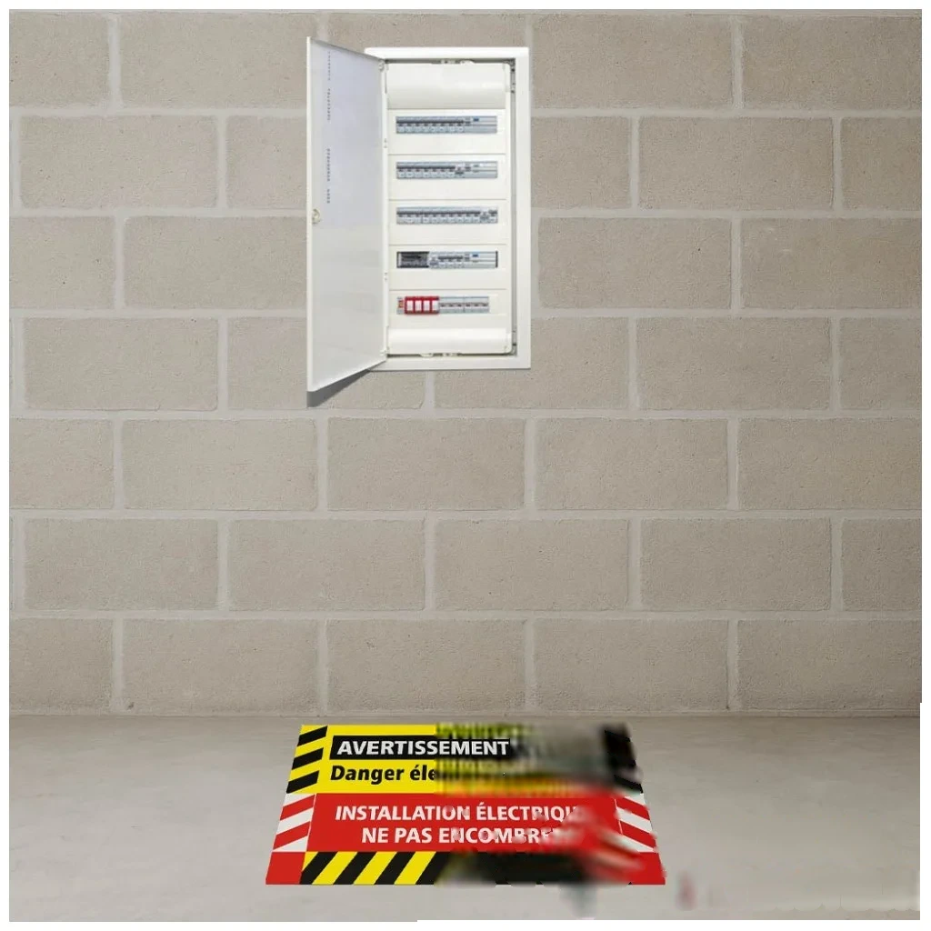 Signalisation au sol Danger électricité - L.800 x H.400 mm — image 1