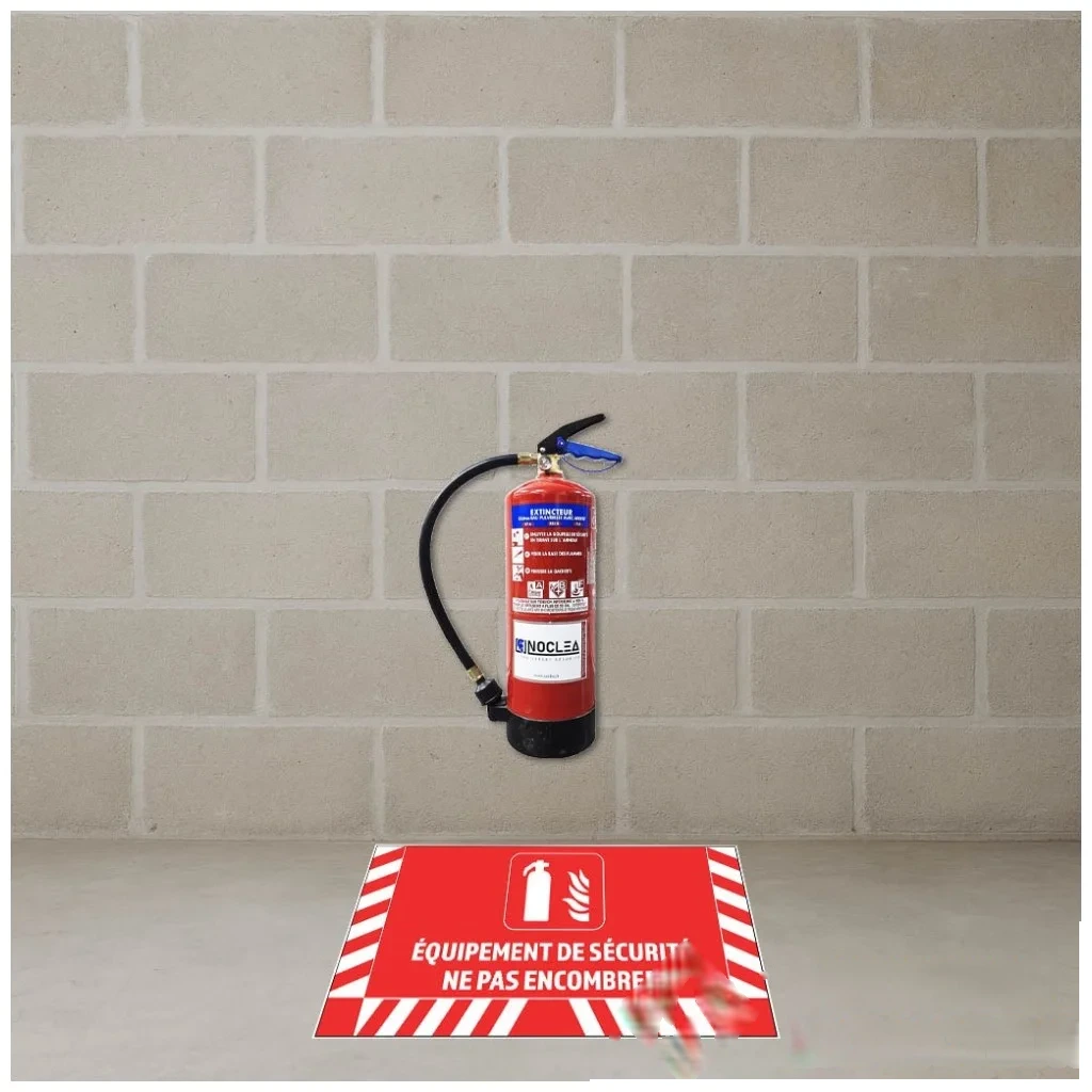 Signalisation au sol pour Extincteur - L.800 x H.400 mm — image 1